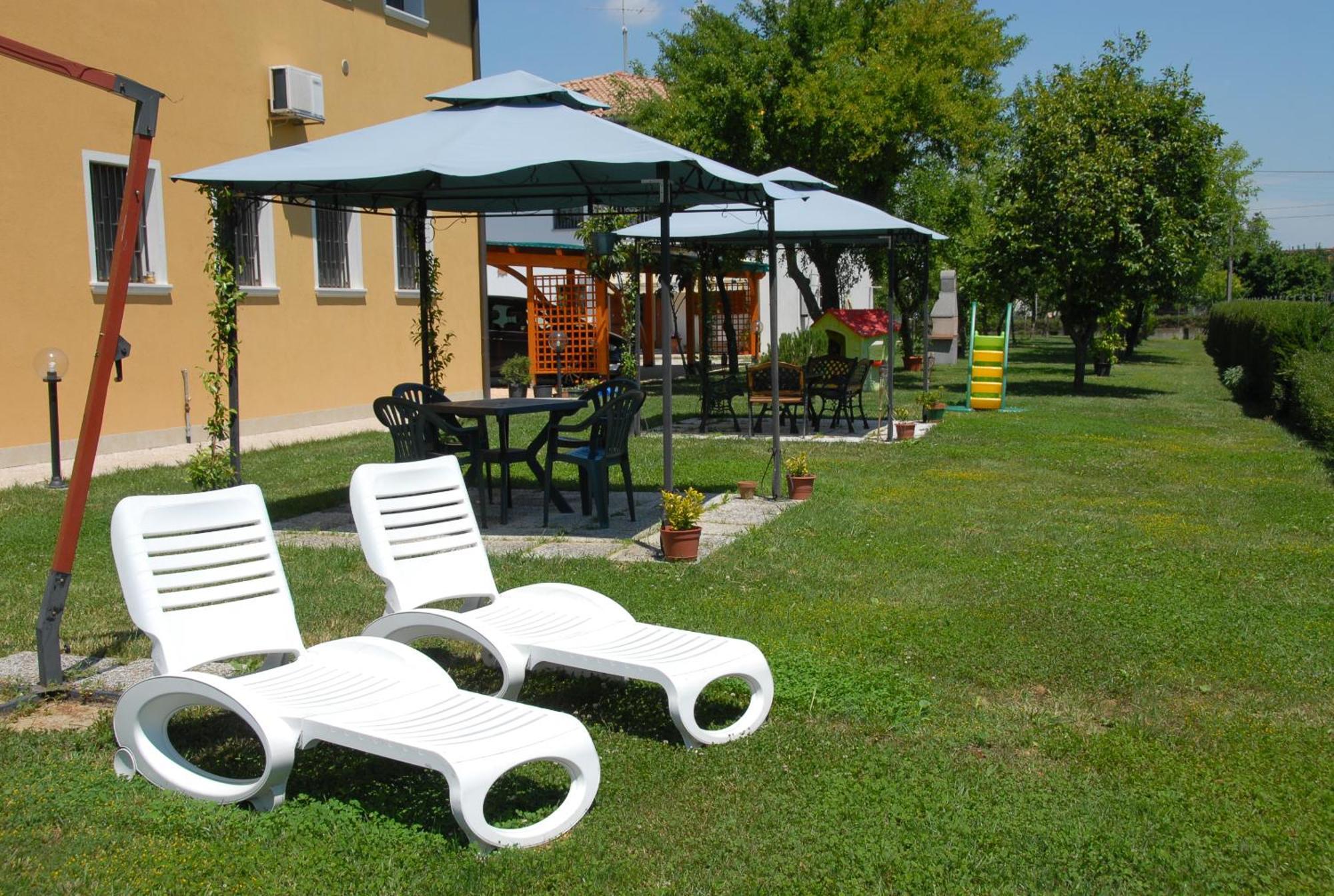Agriturismo Il Melograno Tessera Bagian luar foto